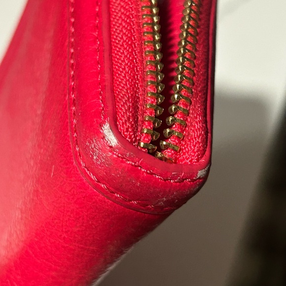 Tory Burch Amanda Hobo Purse w/ matching wallet - Picture 6 of 11